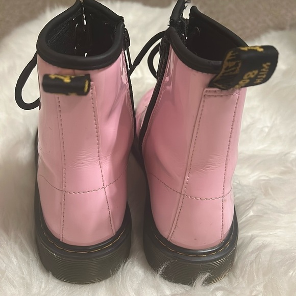 Doc Martins AirWait boots with bouncing soles - Picture 6 of 9